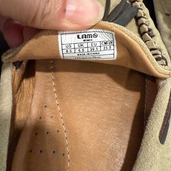 Lamo Beige /Tan Suede Moccasins with Tassels Slipper Shoes Slip On Relaxed - Picture 6 of 10